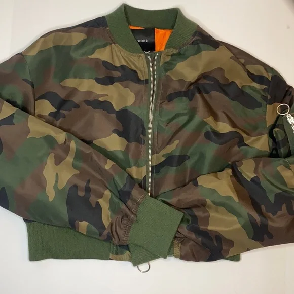 Army fatigue bomber jacket from Forever21 size L (large) - Picture 5 of 5